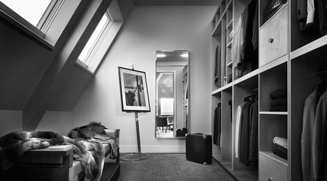 Esquire Desk & Closet B&W - Desk & Closet