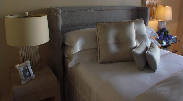 Manhattan House 4 - Living Room